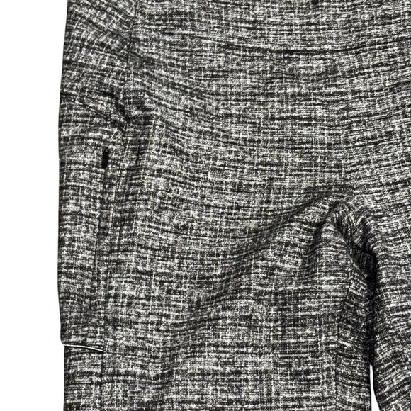 Lululemon Run On Jogger in Ringspun Denim, sz 8 - Picture 7 of 10